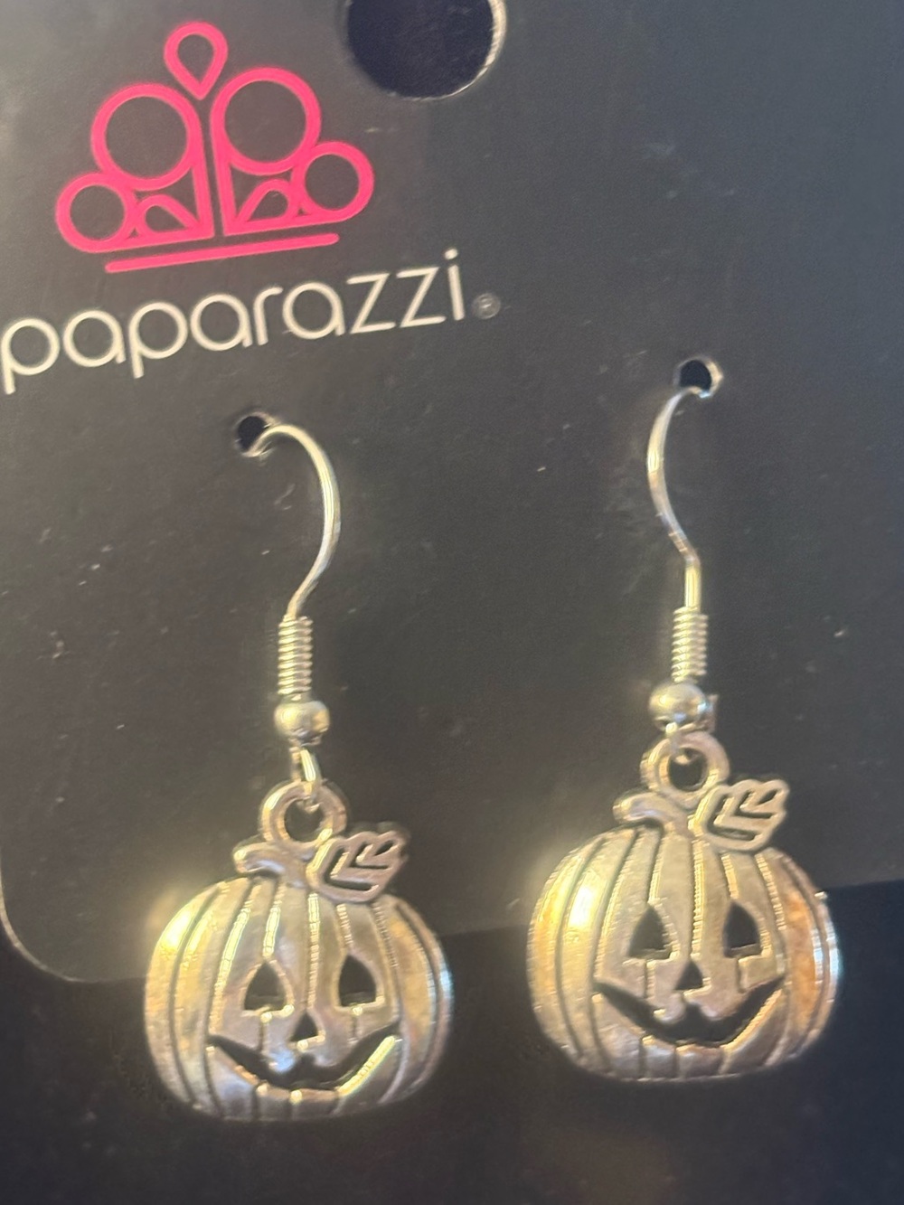 Paparazzi Silver-tone Jack-O'-Lantern Pumpkin Dangle Earrings